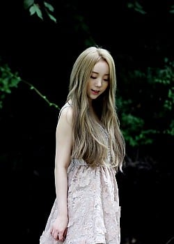 Kim Ji-Yeon